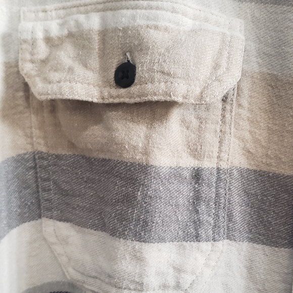 Free Nature earth tones flannel button up shirt size XL - Picture 3 of 4